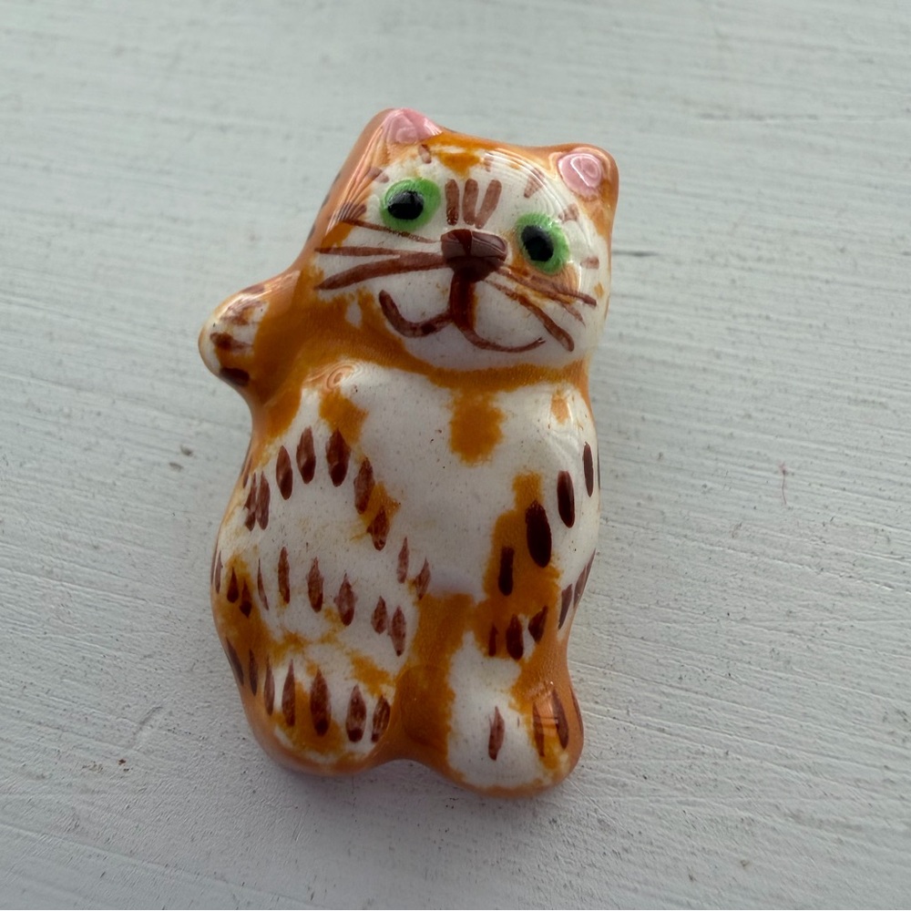 Vintage Orange Cat Pin 1980s